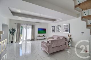  Maison à vendre 7 pièces 240 m²