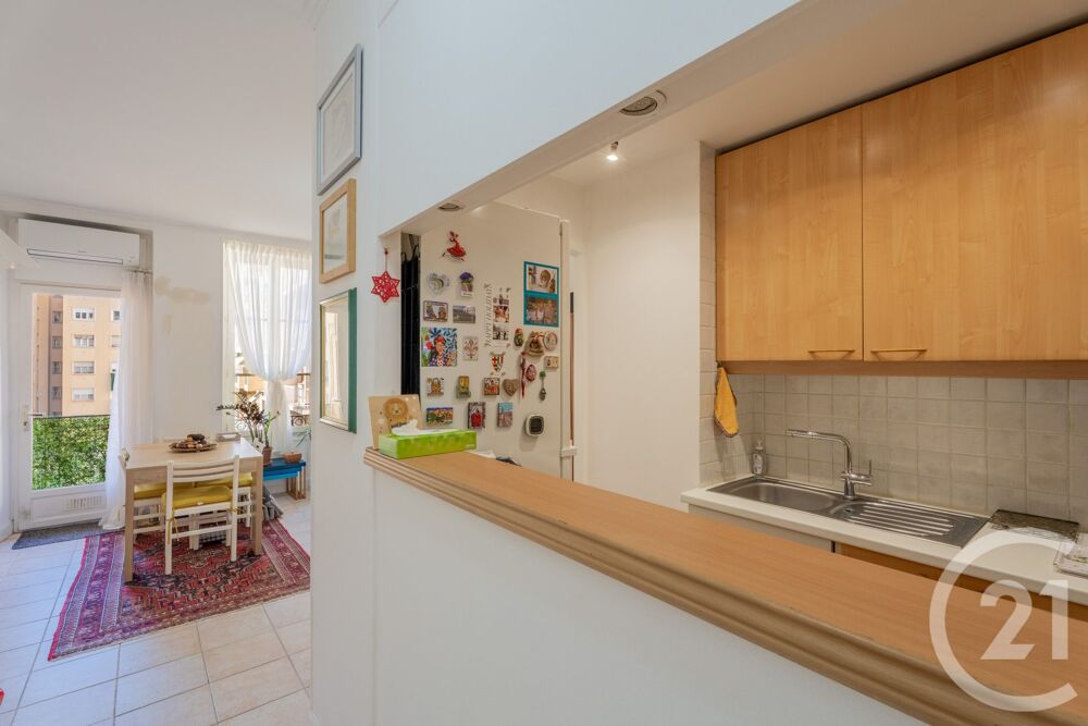 NICE RIQUIER: Appartement 2 pièces de 39.50m² situé au 3....