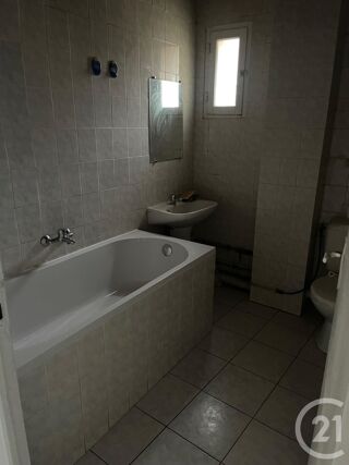  Immeuble � vendre 602 m�