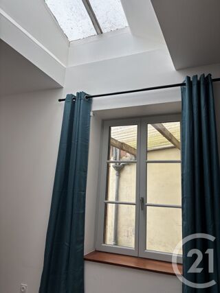  Appartement à louer 2 pièces 37 m²