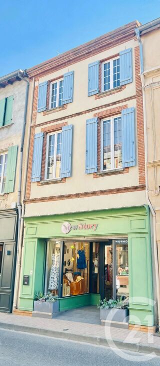  Immeuble à vendre 153 m²