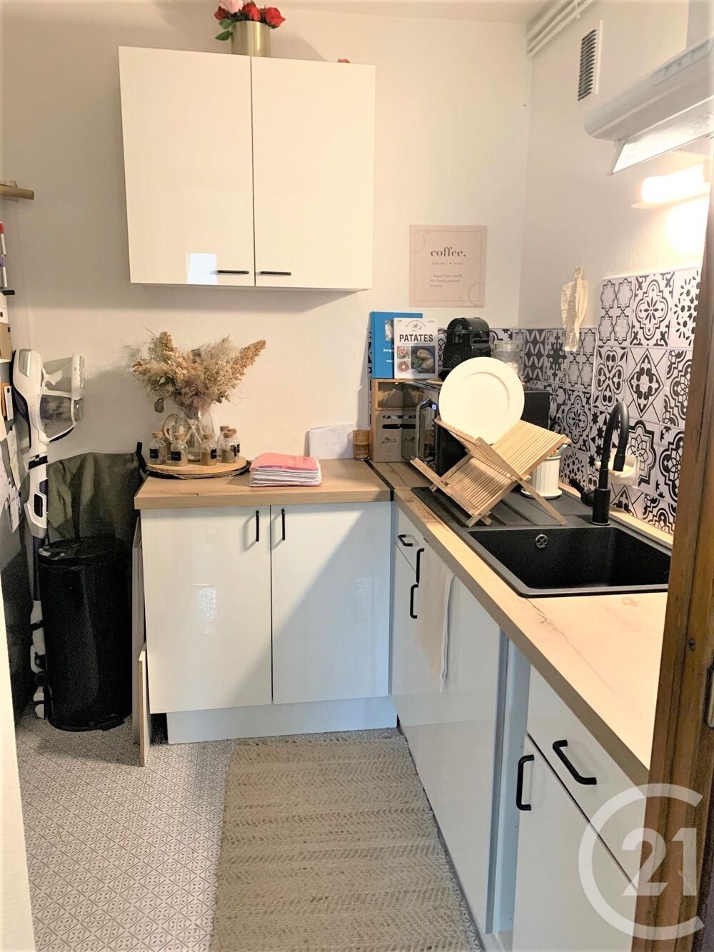 location Appartement - 1 pièce(s) - 33 m² Aix-les-Bains (73100)
