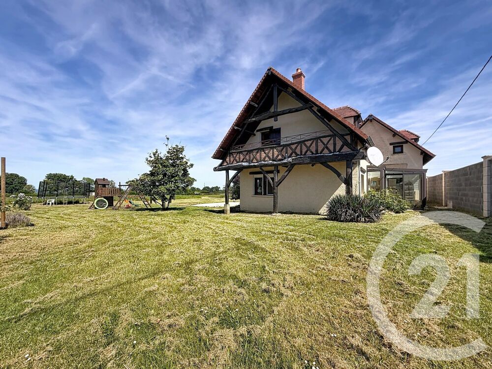 ENTRE MOULINS ET VICHY - Maison de campagne avec pré - P....