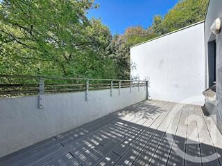  Appartement à louer 4 pièces 90 m²