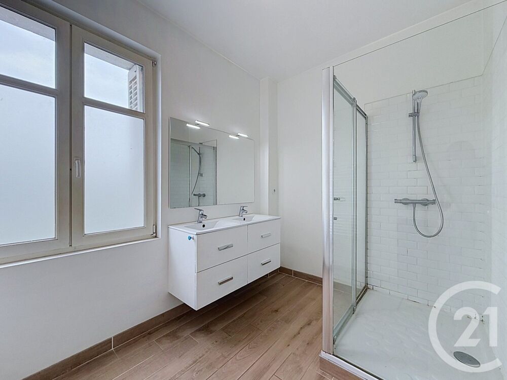 location Appartement - 2 pièce(s) - 62 m² Tours (37000)