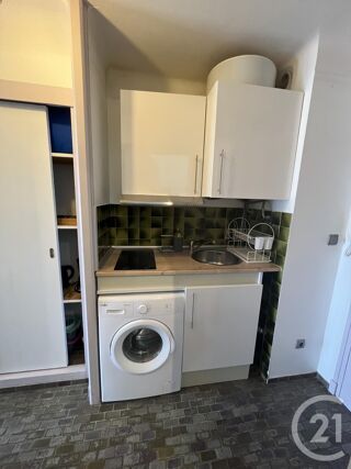  Appartement à louer 2 pièces 30 m²