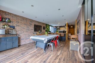  Appartement à vendre 5 pièces 97 m²