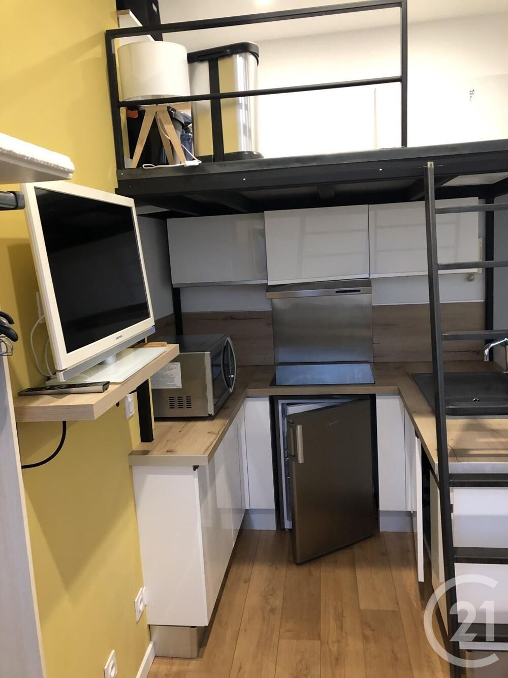 location Appartement - 1 pièce(s) - 20 m² Alès (30100)