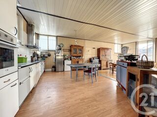  Appartement � vendre 5 pi�ces 200 m�