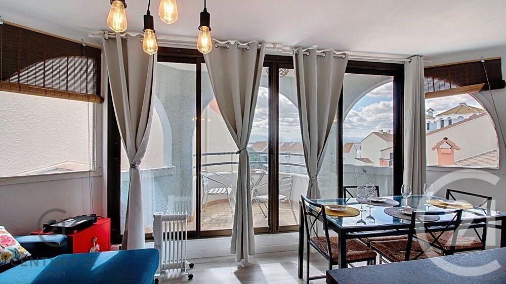 Appartement 3 pièces en duplex de 44,13 m², situé au 3e ....