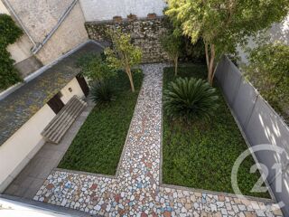  Maison à vendre 10 pièces 200 m²