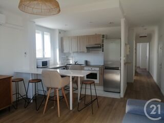  Appartement à louer 3 pièces 55 m²