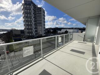  Appartement à louer 2 pièces 47 m²