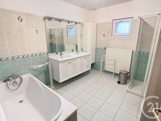  Maison � louer 5 pi�ces 128 m�