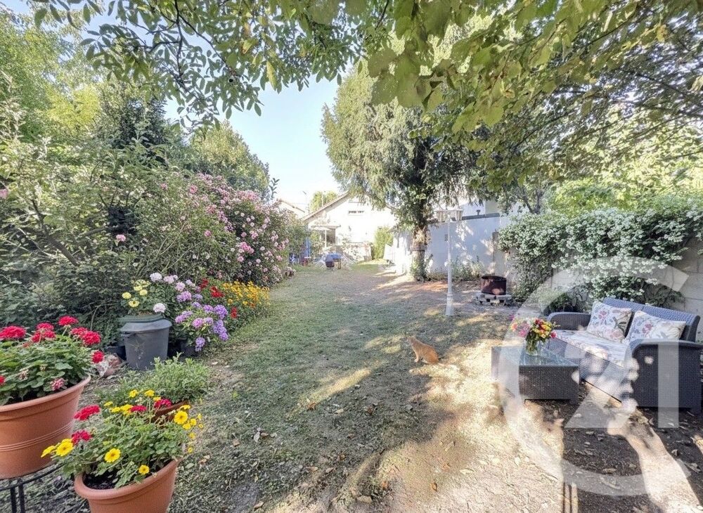 Maison 5 pièces 132 m² · à Le Blanc Mesnil · 132 m² · 349 000 €