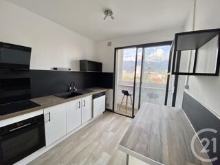  Appartement à vendre 4 pièces 83 m²