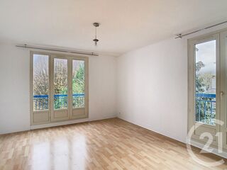  Appartement � louer 3 pi�ces 76 m�