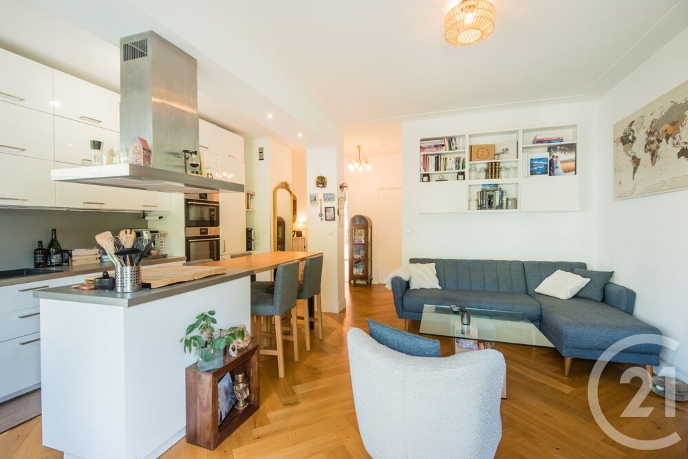 NICE RIQUIER: 3 pièces de 61 m² entièrement rénové avec....