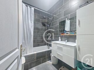  Appartement à vendre 5 pièces 98 m²