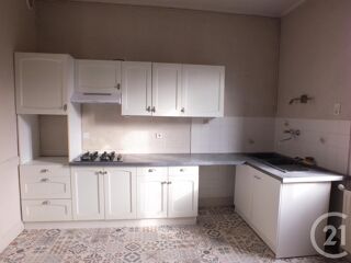  Maison à louer 6 pièces 152 m²