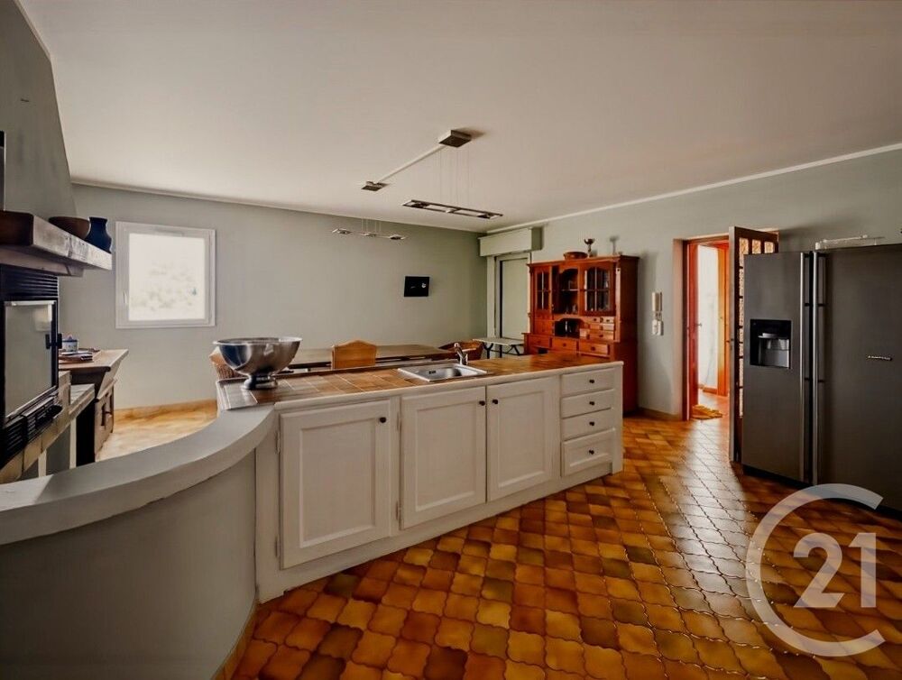 vente Maison - 6 pièce(s) - 344 m² Santa-Maria-di-Lota (20200)