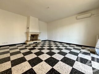  Appartement à louer 5 pièces 102 m²
