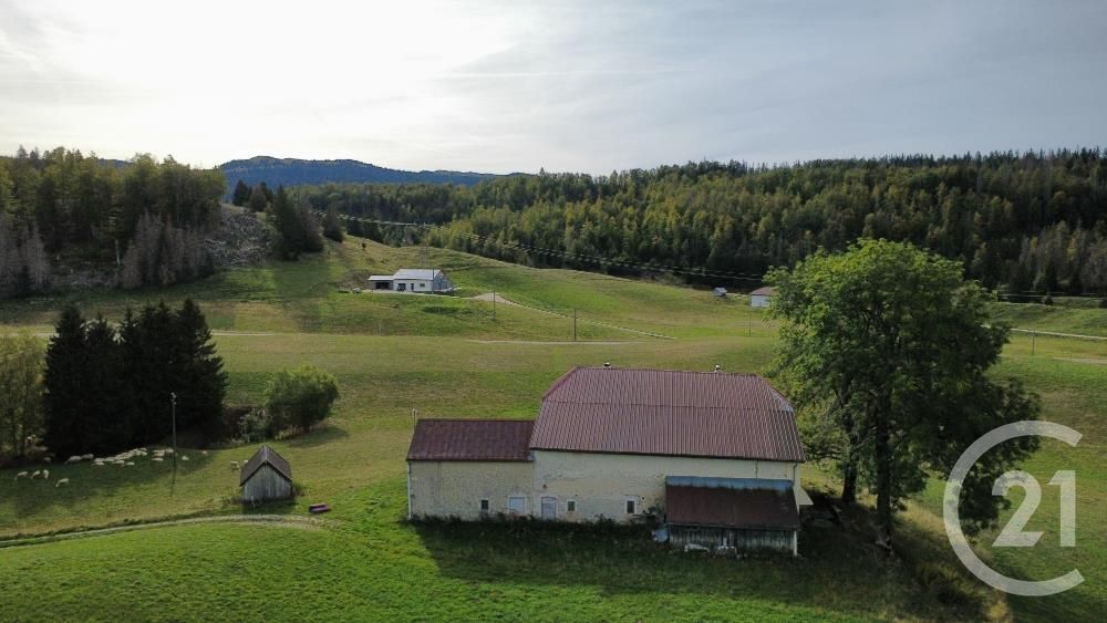 LAJOUX - Située au c½ur du Haut-Jura, dans un environnem....