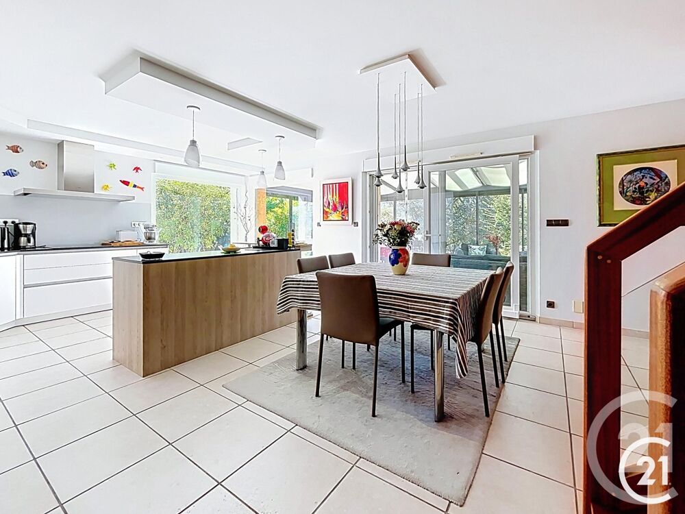 vente Maison - 7 pièce(s) - 190 m² Dung (25550)