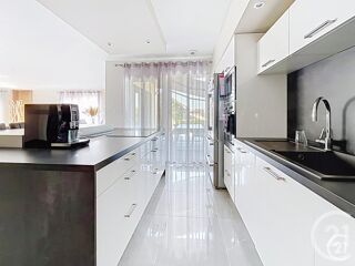  Maison à vendre 6 pièces 186 m²