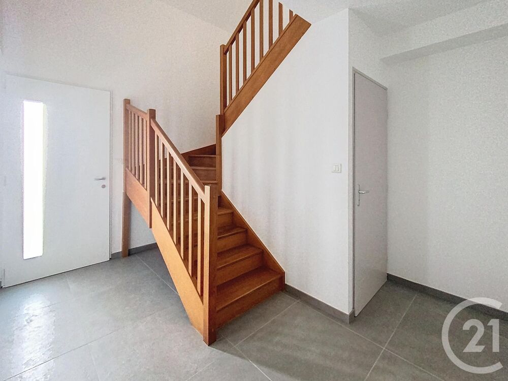 location Maison - 4 pièce(s) - 90 m² Vesoul (70000)