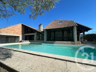 Vente Maison 8 pièces 364 m², Tarbes