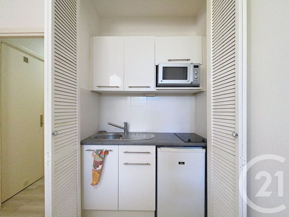 location Appartement - 1 pièce(s) - 18 m² Nice (06300)