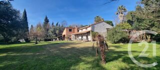  Maison � vendre 6 pi�ces 218 m�