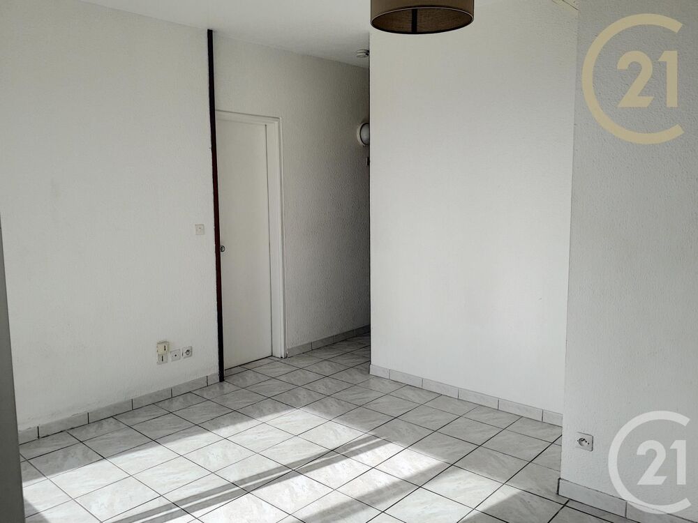 Appartement T1 Bis au 6ème étage avec ascenseur. Ce bien....
