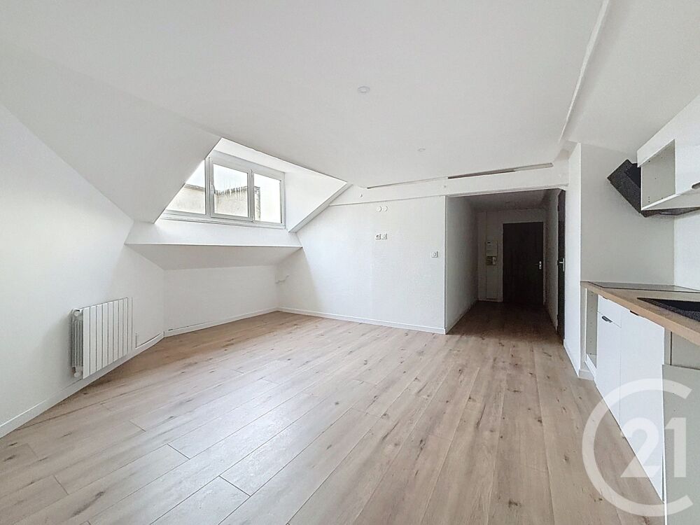location Appartement - 2 pièce(s) - 50 m² Sochaux (25600)