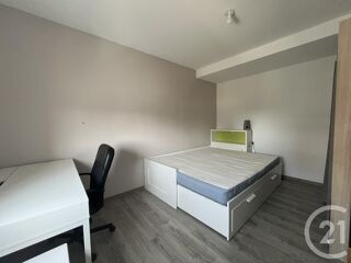  Appartement à louer 2 pièces 33 m²