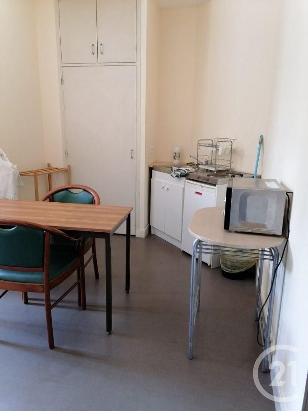 TOURS NORD LOYER TOUT COMPRIS (EAU/CHAUFFAGE/ELEC/WI....