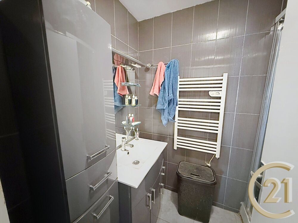 vente Appartement - 3 pièce(s) - 57 m² Grand-Charmont (25200)