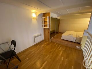  Appartement à louer 1 pièce 32 m²