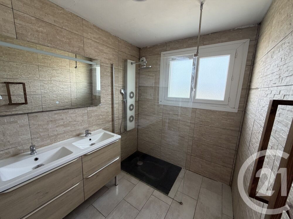 location Maison - 5 pièce(s) - 171 m² La Barthe-de-Neste (65250)