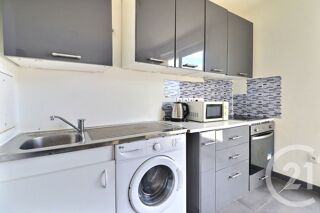  Appartement à louer 2 pièces 37 m²