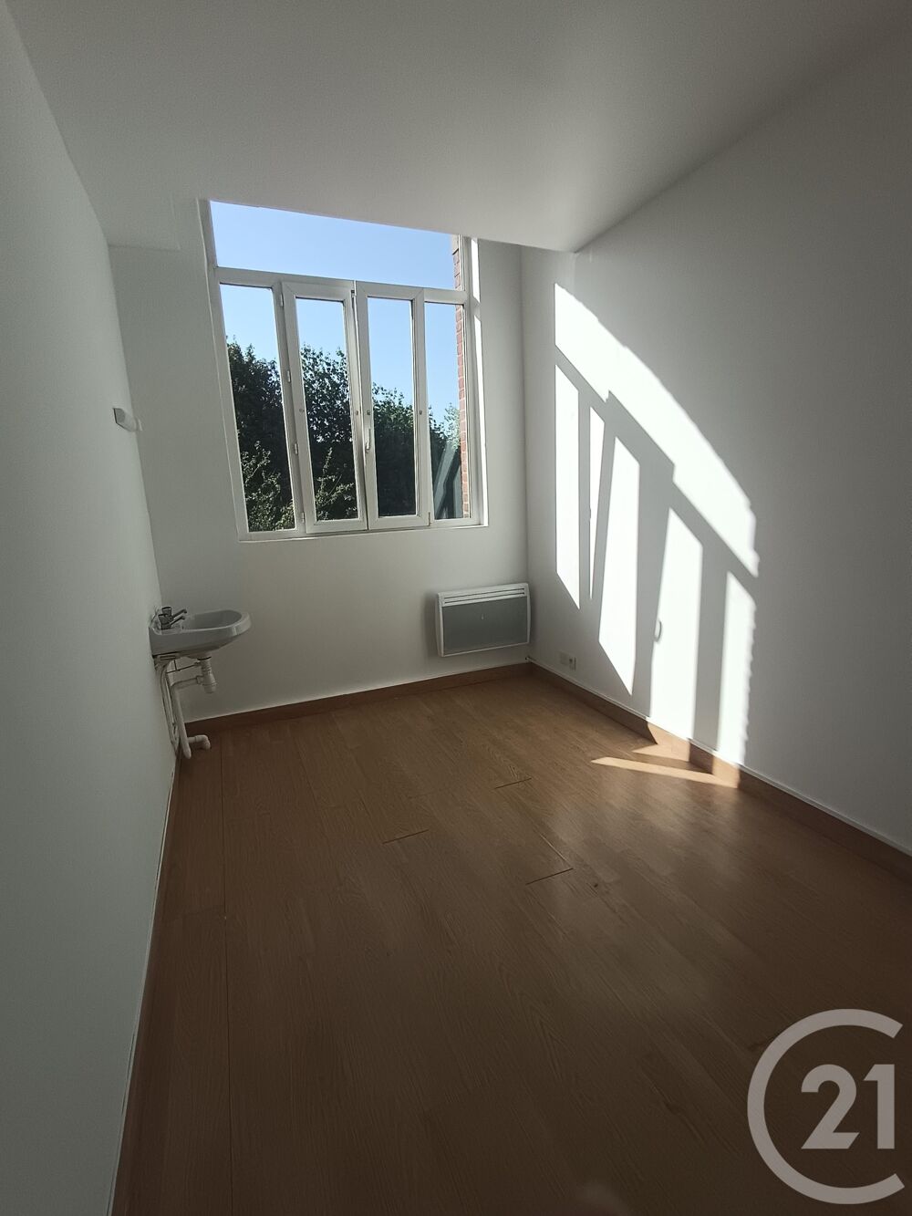 location Appartement - 4 pièce(s) - 63 m² Caffiers (62132)