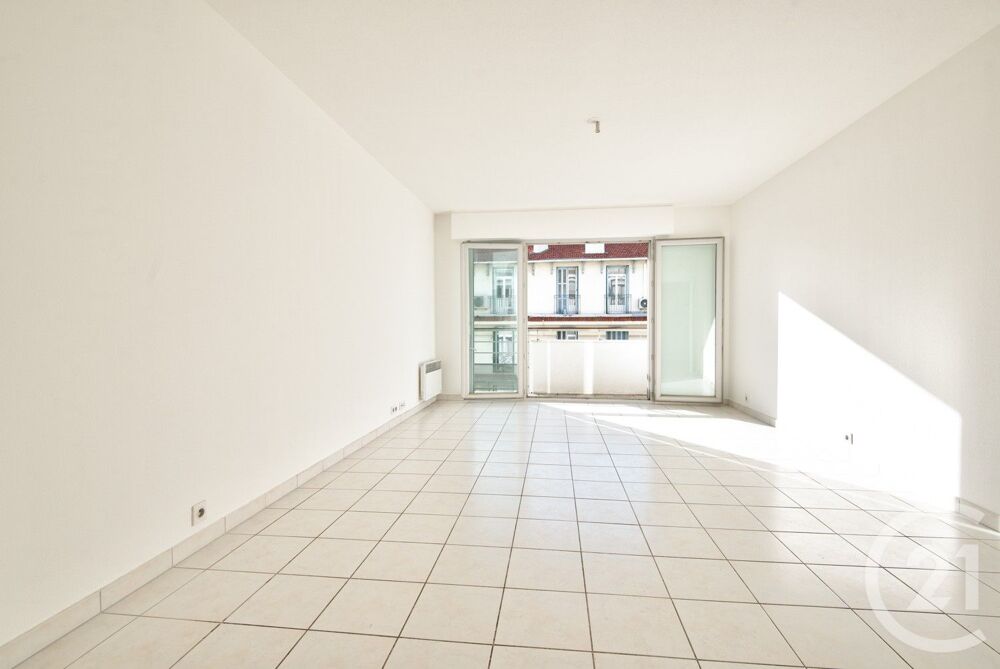 vente Appartement - 2 pièce(s) - 51 m² Antibes (06600)