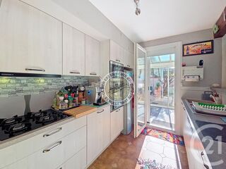  Maison � vendre 4 pi�ces 130 m�