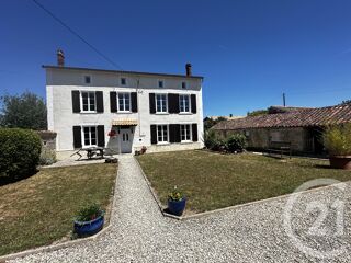  Maison � vendre 4 pi�ces 213 m�