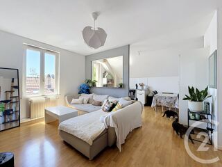  Appartement à louer 2 pièces 62 m²