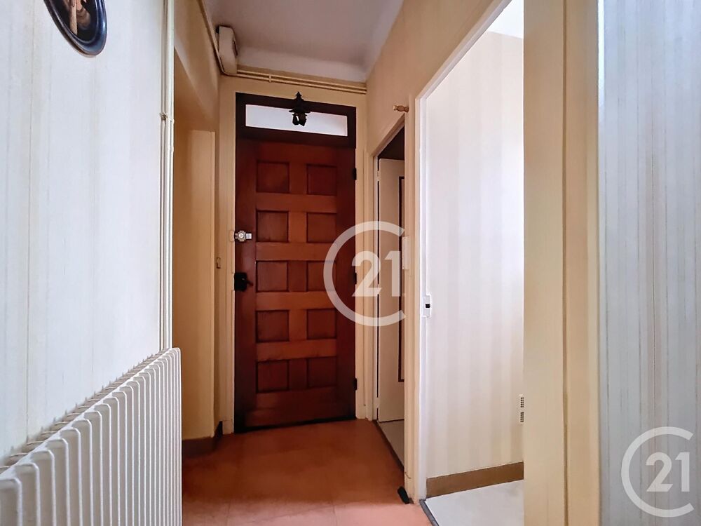 vente Maison - 9 pièce(s) - 207 m² Saint-Martin-de-Fontenay (14320)