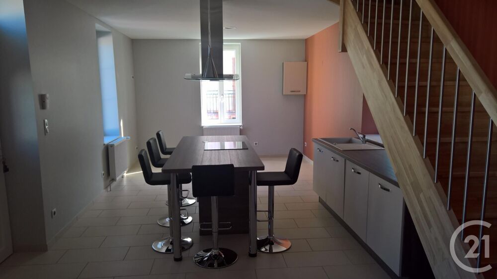 location Maison - 3 pièce(s) - 73 m² Montaigu-le-Blin (03150)