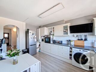  Appartement � vendre 4 pi�ces 80 m�