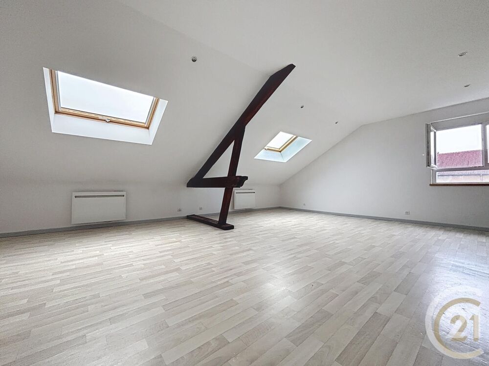 location Appartement - 3 pièce(s) - 92 m² Frahier-et-Chatebier (70400)